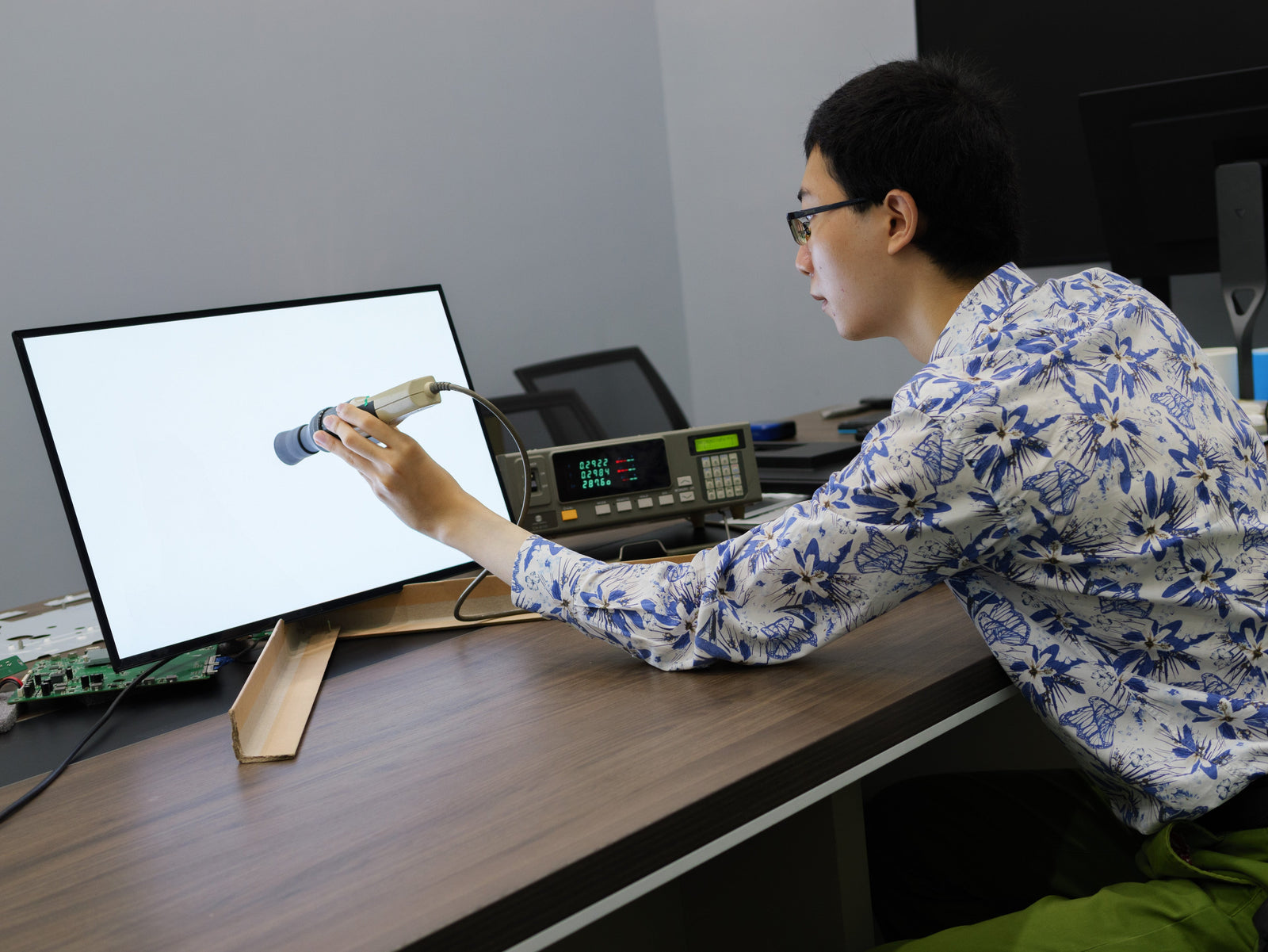 Project: Spectrum | On the Bright Side